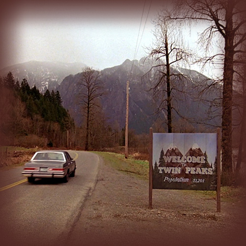 Kauffman Center Presents

Twin Peaks: Conversation with the Stars
